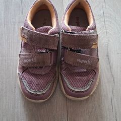 Kids runners - size 27