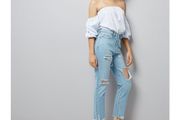 New Look Pale Blue Tori Mom high waist ripped jeans size UK16 EU44 Postage included