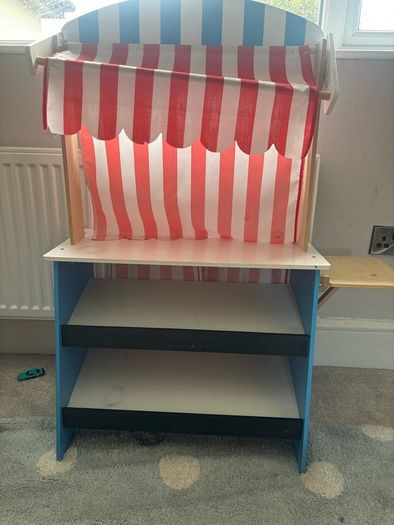 Kids Theatre or Shop Table