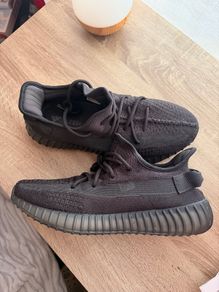 yeezy 350 boost 'onyx'