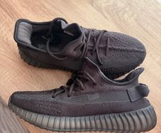yeezy 350 boost 'onyx'