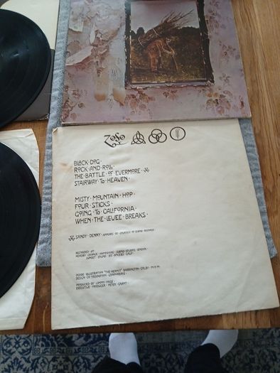 Led zeppelin albums II and IV(US)