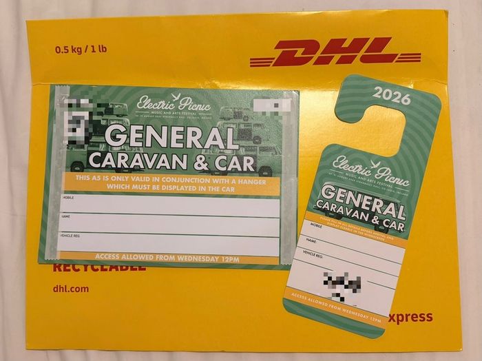 ep caravan & car