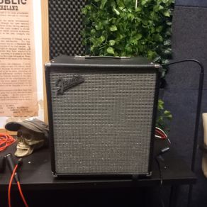 Fender Rumble 100