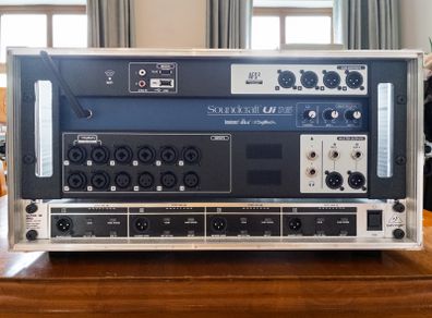 Soundcraft Ui16 16-Channel Digital Mixer