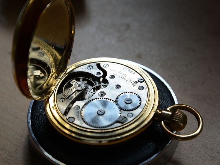 Vintage GentsTho Russell & Son Liverpool Gold Pocket Watch