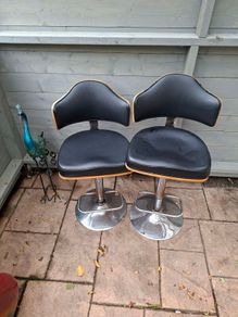 stool