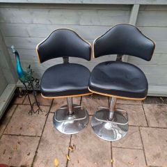 stool
