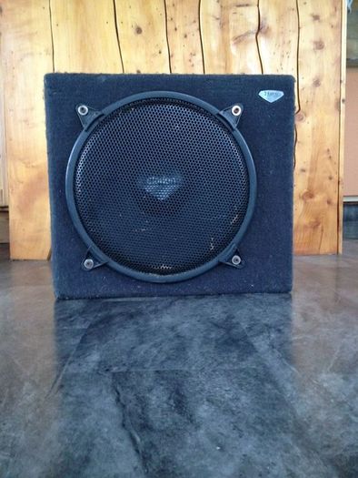 Blaupunkt GTA250 400watt Amp + 10" Sub