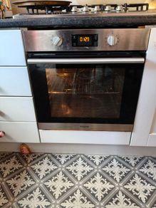 Hotpoint Integrated Electric Oven