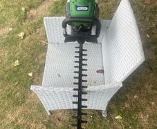 hedge cutter