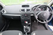 clio dynamique nav 2006 2012 parts and dashboard with heater vents no airbags in immaculate condition no reasonable offer refused !!