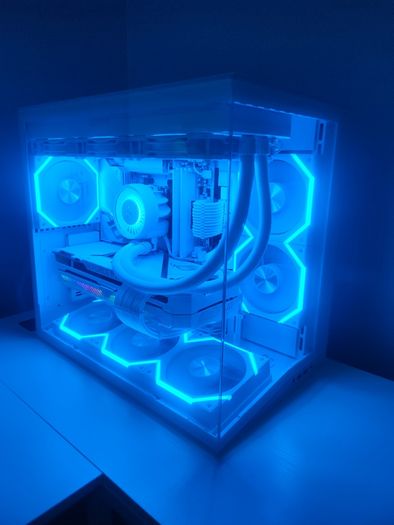High-End Gaming PC - Ryzen 7 9800X3D - RTX 3080 - 32GB DDR5 - White Build - Like new