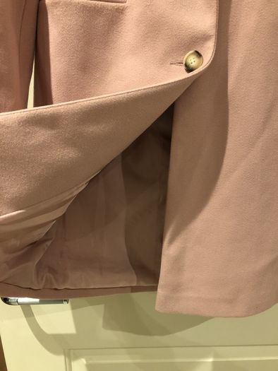 Coat size 6-8 like new( worn once)