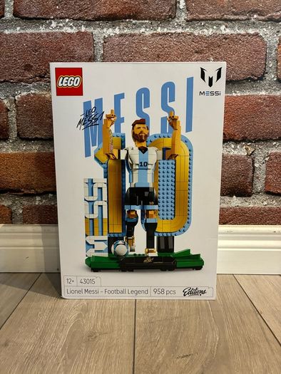 Lego Editions 43015 Lionel Messi - Soccer Legend Brand New Sealed