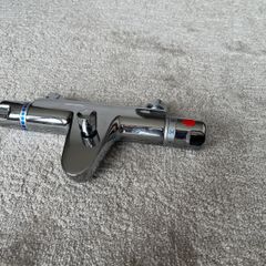 Thermostatic shower mixer