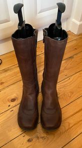 Dr Martens Authentic Leather Brown Boots Size 41/7