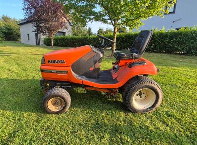 Kubota G2160 Lawnmower With Deck