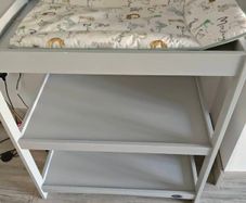 Changing Table