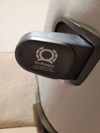Joile i - spin 360 Car seat.