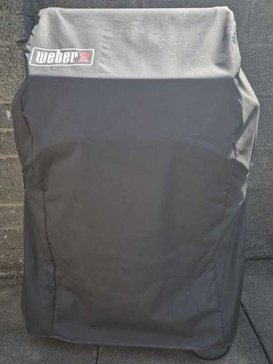 Weber Spirit E-210 Gas Bbq.