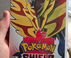 Pokemon Sword and Shield Game Nintendo Switch
