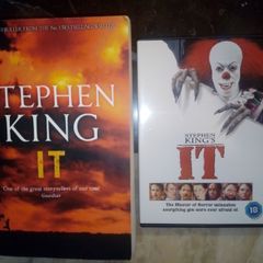 Stephen King's IT Book and DVD set classic horror Pennywise