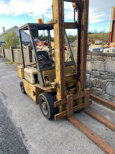 Forklift