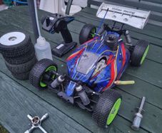 Nitro rc buggy Hobao Hyper 7