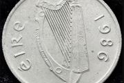 [#90] - Ireland 1986 | ERROR Irish 5p | Five Pence | Bull | KM.22
