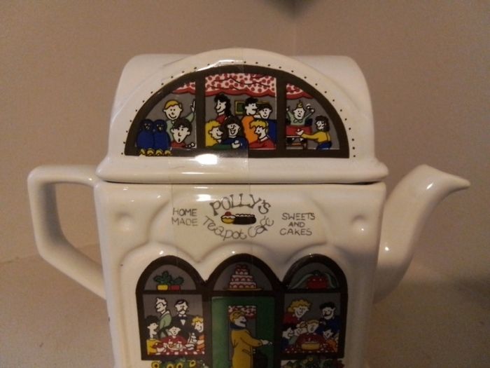 Wade novelty Teapot