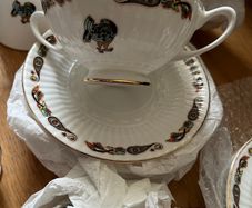Royal Tara dinner set