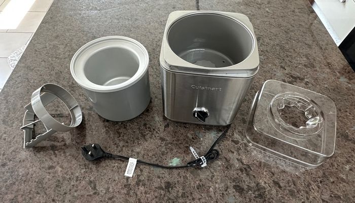 Cuisinart Ice cream maker