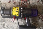 Dyson V11