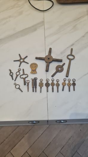 Antique pocket watch keys