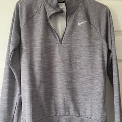 Ladies/teens Nike
