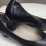 Ecco Black Court Shoes Size 41 Image 8