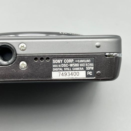 Sony Cyber-shot DSC-W580 Digital Camera 16.1MP with Charger and Battery