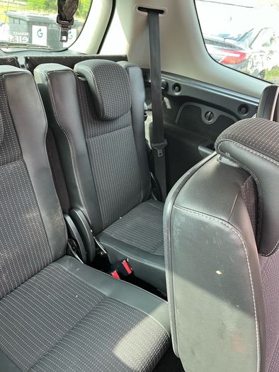 2011 Renault Grand Scenic