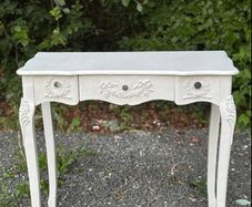 Old unique cosmetic table in great condition