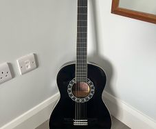 Kids classical guitar