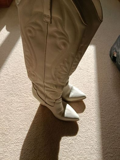 Girls cowboy boots