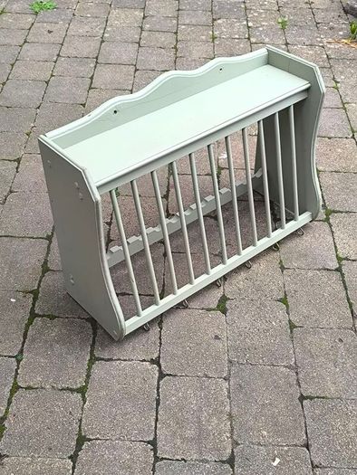 Beautiful Sage Green Wall-Mounted Plate Rack & Shelf