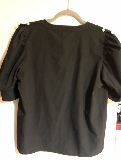 Ladies stunning top M