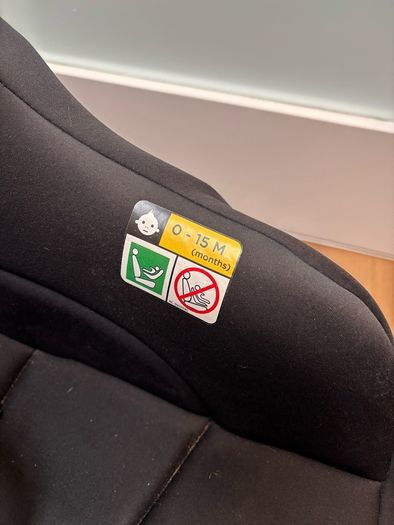 Joie steadi R129 Car Seat - Birth to 4 years - Rear and forward facing.