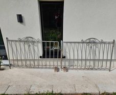 gates