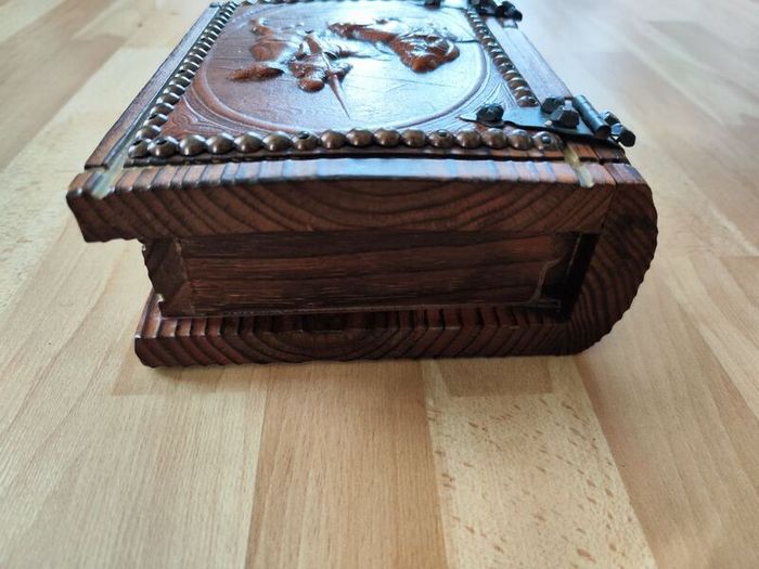 wooden wood book case storage case gift present box embossed Don Quixote