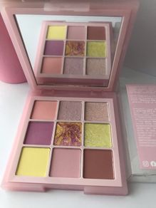 Huda Beauty Rose Pastel Obsessions Eyeshadow Palette Rose Obsessions - New / Boxed