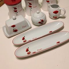 Kitchen serving and storage set