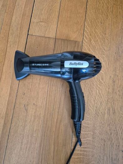 Babyliss Turbo Shine Ionic hairdyer
